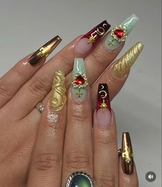 Mexican Aesthetic Nails, Mayan Nails, Cathedral Nails, Buchona Nails, Earth Nails, Greek Nails, Jewelry Latina