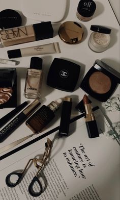 Luxury Makeup Products Aesthetic, Black Makeup Products Aesthetic, Makeup Products Aesthetic Dark, Makeup Cosmetics Aesthetic, Designer Makeup Aesthetic, Makeup Pictures Aesthetic, Dark Makeup Products, Aesthetic Makeup Collection