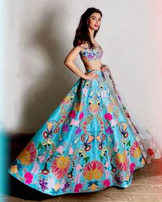 Lehnga Photoshoot, Lehenga Latest, Desi Couture, Khatli Work, Lehenga Bridesmaid, Indian Designers, Lehenga Design