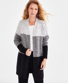 in stock Macy Gray, Knitwear Style, Women's Sweaters, Grey And Beige, Stay Cozy, Latest Design, Front Open, Color Blocking, Gray Color