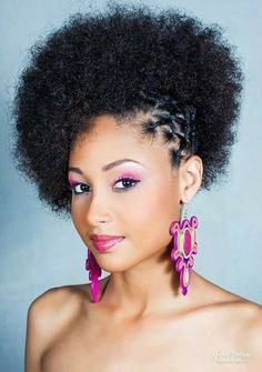 Hairstyles For Afro Hair, Natural Hair Pictures, Side Cornrows, Rubber Band Hairstyles, Afro Natural, Bob Braids, African Hair Braiding Styles, Afrikaanse Mode