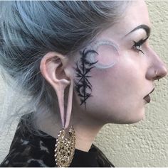 Pretty Face Tattoos Eyebrow, Face Tattoos For Women By Ear, Women Head Tattoo, Minimal Face Tattoo, Facial Tattoos For Women, Ear Face Tattoo, Side Face Tattoos For Women, Female Throat Tattoo Ideas, Sideburn Tattoo Women