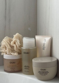 OUAI Hair Care  Haircare | Hair Growth | Healthy Hair | Shower Routine | Evening routine | OUAI | Clean Girl Aesthetic Cream Aesthetic, Bath And Body Care, Shower Routine, Favorite Hairstyles, Hair Routines, Hair Repair, Hair Care Routine