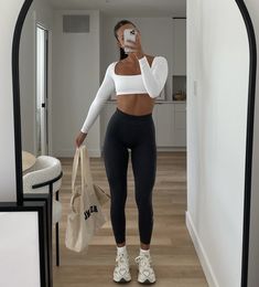 Gymwear Outfits, Look Legging, Fitness Wear Outfits, Fits Aesthetic, Gym Outfits, Causual Outfits