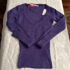 Nwt Purple V-Neck Sweater. Xs 11" Pit To Pit 22" Length Medium 15" Pit To Pit 23" Length Bundle Items For A Discount! Please Note That Many Used Items Are Dry Cleaned/Washed, But All Items Are Stored Prior To Listing - We Recommend Washing All Clothing Items Prior To Use. Any Items Listed Are In Good/Like New Used Condition Unless Otherwise Noted In Description. Fast Shipping! Al2 Forest Outfits, Oversized Cream Sweater, Jennifer Check, Sweater Aesthetic, Tally Weijl, Yellow Knit, Sweater Vest Women, American Eagle Sweater, Grey Knit Sweater