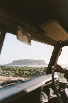 film inspired photo edits, photo editing, photography inspo, road trip, vintage photo editing, photo aesthetic Road Trip Film, Road Trip Vibes, Vintage Film Photography, Vintage Road Trip, Film Camera Photography, Vintage Photo Editing, Travel Film, Film Pictures, 35mm Photography