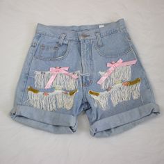 Never Worn, Excellent Condition. High Waist Jeans For Summer Festival, Summer Festival High Waist Jeans, Cute Denim Bottoms For Summer, Cute Summer Denim Bottoms, Trendy Jean Shorts For Spring Festival, Trendy Medium Wash Festival Bottoms, Cute High Waist Jean Shorts For Spring, Festival Denim Blue Bottoms, High Waist Denim Festival Shorts