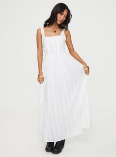 Lorinda Maxi Dress White Beach Anniversary, Stylish Maxi Dress, Corset Dresses, Dresses Graduation, Maxi Dress White, Dressed In White, Brunch Dress, Dark Academia Fashion, Academia Fashion