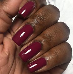 Pomegranate Dishes, Pomegranate Growing, Deep Red Nail Polish, Dark Color Nails, Bold Nails, Ballerina Acrylic Nails, Breathable Nail Polish, Deep Red Nails, Plum Nails