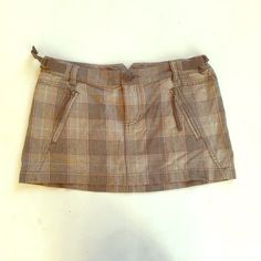 Denim Plaid Very Short Mini Skirt. Back Pockets And Two Front Zip Pockets. Great Material On The Thicker Side And It Looks Brand New. Mini Plaid Skirt, Short Mini Skirt, Guess Skirt, Plaid Skirt, Plaid Skirts, Skirts Mini, Zip Pockets, Mini Skirt, Womens Skirt