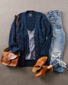 We’re just a brand, standing in front of you, asking you to love this. Blue Cardigan Outfit, Cardigan Outfit, Cardigan Outfits, Winter Outfits For Work, Blue Cardigan, Casual Chic Outfit, Clothing Hacks, Hot Outfits, Fall Fashion Outfits