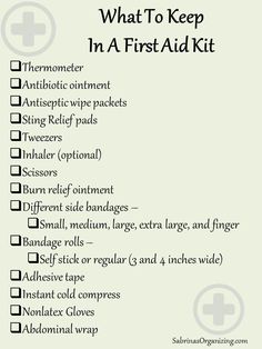 First Aid Kit Checklist, Diy First Aid Kit, First Aid Tips, Emergency Binder, Emergency Prepardness, Emergency First Aid, Emergency Preparedness Kit, Emergency Preparation, Survival Life Hacks