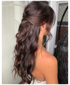 Ideas For Prom Hair, Curls Hairstyles For Prom, Curls For Bridesmaid, Hair Styles Curls Formal, Hair Styles Curled Half Up Half Down, Hairstyle Down With Curls, Curled Hair For Formal, Curled Hairstyles Bridesmaid, Hair Up Looks