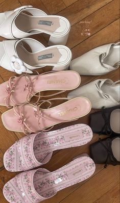 Girly Shoes, Shoe Inspo, 가을 패션, Shoe Game, Sock Shoes, Cute Shoes