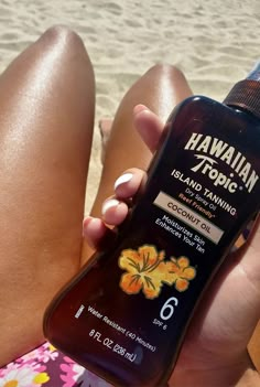 Hawaiin Tropics Tanning Oil, Reef Tanning Oil Aesthetic, Carotene Tanning Oil, Tan Goals, Tanning Products, Tanning Tips In The Sun, Summer Products, Suntanned Skin, Tanning Routine