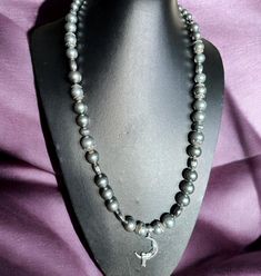 Art nouveau style goddess sleeping on a crescent moon. Silver toned pendant on a glass pearl beaded necklace. Adorned with silver toned accents. Approx length: 28 inches / 86 cm Long Necklace Silver, Pearl Long Necklace, Art Nouveau Necklaces, Art Nouveau Style, Grey Glass, Moon Goddess, Silver Art, Style Boho, Style Art