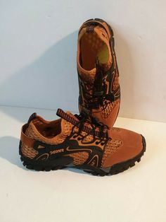 Women's Size 8.5 Walking Water Shoes Fashion Brown. Brown Lace-up Trail Running Shoes, Brown Synthetic Lace-up Walking Shoes, Non-slip Brown Sport Sandals For Beach, Brown Slip-resistant Walking Shoes For Hiking, Brown Non-slip Sandals For Outdoors, Water Shoes, Saucony Sneaker, Athletic Shoes, Walking