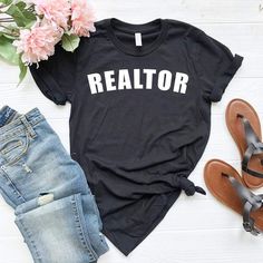 Realtor Real Estate T shirt All of our designs are embellished in the USA. Cotton Tees Unisex for a relaxed fit. Size Chart: Britney Meme, Homebody Shirt, London Summer, T Shirt Svg, Waffle Shirt, Mommy Shirts, Real Estate Agents, Mama Shirt, Estate Agents