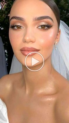 🔥 Explore Bestsellers! 👆 🔥 Explore Bestsellers! 👆 Glam Bride Makeup, 4th Of July Makeup, Hairstyles Pakistani, Rustic Wedding Hairstyles, Open Hair, Glam Bride, Hoco Hair Ideas Ponytail, Bridal Makeup Natural, Medium Length Hair Men