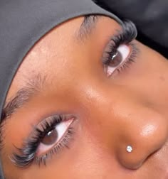 Light volume lash set inspo w wisps and bottom lashes • pin @shesegb • tiktok: @msnotreall • ig: shesegb • Short Lashes Natural, Doll Eye Lash Set, Lash Sets With Bottom Lashes, Angel Lash Set, Fairy Lash Extensions, Pretty Lashes Natural, Lashes With Bottom Lashes, Wet Lash Extensions