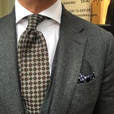 Stylish Men Wear, Modern Mens Fashion, Stylish Lifestyle, Swag Men, Wool Tie, Silk Pocket Square, Fashion Suits For Men, Man Style