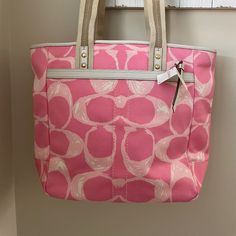 Pink Coach Tote - Never Been Used. If You Love The Color Pink You Will Fall In Love With This Bag. The Shipping Is Not Included In The Price. The Color Pink, My Shopping List, Chanel Perfume, Trashy Y2k, Pinterest Ideas, Coach Tote, Bags Coach, Brand Bags, Pretty Bags