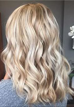 Beautiful Hair Blonde Balayage Highlights, Wavy Hairstyles, Long Blonde, Balayage Highlights, Long Blonde Hair, Hairstyles Ideas, Blonde Balayage