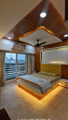 Ceiling panel ideas using wood Wooden Ceiling Design Bedroom Modern, Pvc Bedroom Design, Modern Pop Design For Bedroom, Down Ceiling Design Bedrooms, Small Bedroom Wallpaper Ideas, Ceiling Decor Bedroom, Modern Bedroom Ceiling Design, New Ceiling Design Bedroom, Bedroom Ceiling Design Modern