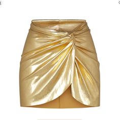 Skims Gold Metallic Crop Top And Sarong Mini Skirt. New With Tags. Size Xs Skirt And Size Small Crop Top. Wrap Swimwear, Swimsuit Sarong, Metallic Swimsuit, Wrap Bathing Suit, Metallic Crop Top, Gold Skirt, Swimsuits Bikinis, Swimsuit Material, One Piece Swimsuits