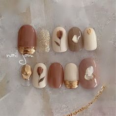 Henna Nails, Korean Nail Art, Art Deco Nails, Beauty Nails Design, Stylish Nails Designs, Pretty Nail Art Designs, Nail Art Designs Videos, Cute Gel Nails, Nail Art Videos