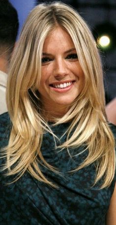 Sienna Miller Hair, New Trendy Hairstyles, Long Face Hairstyles, Brown Blonde Hair, Long Blonde, Hair Blonde, Hairstyles For Long Hair, Easy Hairstyles For Long Hair, Long Blonde Hair