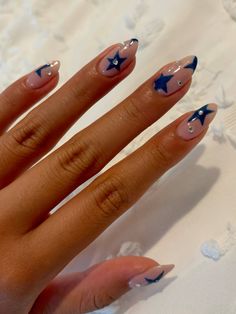 Almond Nail Designs With Gems, Gem Star Nails, Nails With Stars And Gems, Navy Almond Nails Design, Navy Nails Stars, Homecoming Nails Navy Blue, Star Of David Nails, Blue And Silver Star Nails, Navy Blue Nails Stars