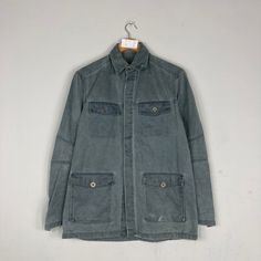 Vintage Rare TG Denim Chore Jacket Vintage TG French Workwear Jean Jacket TG Workers Full Button Jacket Grey Colour Unisex Large Size CONDITION :- ✅GOODUSED CONDITION. ✅NO STAINS  ✅NO HOLE ITEM DESCRIPTION:- ✅SIZE: L ✅MATERIAL : DENIM ✅THIS USED & VINTAGE ITEMS, SO DON'T EXPECTED IT TO BE LIKE NEW CONDITION!! MEASUREMENT:- ✅ARMPIT TO ARMPIT : 21.5 INCH ✅LENGTH BACK COLOR/NECK TO HEM : 28.5 INCH ✅SHOULDER : 17.5 INCI  ✅SLEEVE LENGTH:  24 INCH PLEASE REFER PHOTO BEFORE ORDER ALL MEASUREMENTS ARE T Utility Denim Jacket With Flap Pockets For Winter, Winter Button-up Denim Jacket With Pockets, Winter Denim Jacket With Snap Buttons And Lapel Collar, Utility Denim Jacket With Patch Pockets, Long Sleeve Denim Jacket With Patch Pockets, Long Sleeve Denim Jacket With Flap Pockets, Winter Denim Jacket With Buttoned Pockets, Long Sleeve Denim Jacket With Buttoned Pockets For Winter, Winter Long Sleeve Denim Jacket With Buttoned Pockets