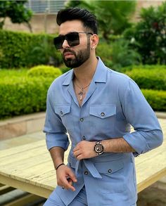 Pocket Shirt Design, Hunter Jacket, Mens Tailored Suits, Boys Kurta Design, Formal Dresses For Men, Moda Hippie, Slim Fit Mens Shirts, Shirt Collar Styles