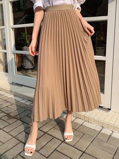 Caqui Casual Collar  Tecido Simples Plissado Embellished Não elástico Green Pleated Skirt, Business Casual Minimalist, Preppy Prom, Soft Spring, Clothing Aesthetic, Trendy Business Casual, High Waisted Pleated Skirt, Business Formal Dress, Coachella Dress