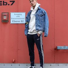 Teenage Guys Fashion, Teen Guy Outfits, Looks Hip Hop, Guy Outfits, Teen Boy Outfits, Mens Trendy Outfits, Guys Clothing Styles