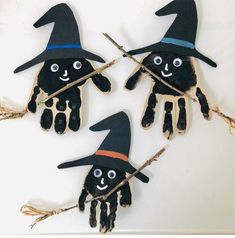 Bricolage Halloween, Halloween Infantil, Halloween Crafts Preschool, Halloween Kunst, Halloween Crafts For Toddlers, October Crafts, Halloween Arts And Crafts, Toddler Arts And Crafts, Halloween Preschool