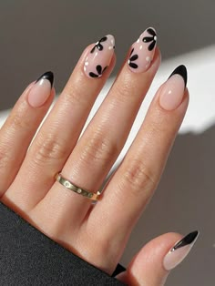 Nagel Tips, Valentine Nails, Makijaż Smokey Eye, Color Nails, Nail Forms, Stick On Nails, Floral Nails