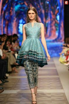 Frock For Party, Kameez Ideas, Lehenga Photos, Bridal Asia, Pakistan Wedding, Short Frock, Fashion Indian