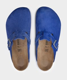 Birkenstock Boston in Indigo Blue Blue Birkenstocks, Boston Clog, Birkenstock Boston, Shoe Inspo, Swag Shoes, Eva Sole, Pretty Shoes, Dream Shoes, Nubuck Leather