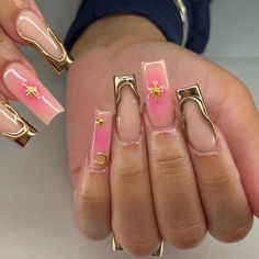 🫶🏼 #acrylicnails #tamperedsquarenails #nailart #airbrushnails #chromenails #3dgelnails #birthdaynails #charmnails #nailedit #nails… | Instagram Airbrush Nails, Girly Acrylic Nails, Long Square Acrylic Nails