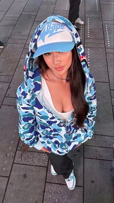 Bapesta Women Outfit, A Bathing Ape Outfits, Bape Hoodie Outfit Girl, Blue Bape Hoodie Outfit, Bape Drip, Blue Bape Hoodie, Y2k Alternative Fashion, Clown Costume Women, Bape Outfits