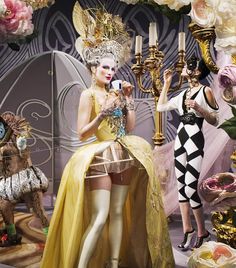 Rococo Punk, Marie Antoinette Costume, Fancy Costumes, Gothic Steampunk, Rococo Style, Halloween Games, Masquerade Ball, 인물 사진