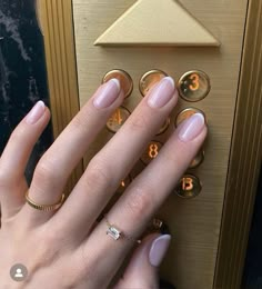 Paris Manicure, Almond French Tip Nails, Almond French Tip, Ring Index Finger, Romantic Nails, Casual Nails, Tip Nails, Hair Skin Nails, Index Finger