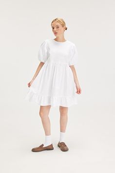 Puffy A-line Mini Dress - White - Monki ES Casual Cottagecore Outfits, Dress Shorts Outfit, Easy Wear Dresses, Casual Cottagecore, Short Puffy Sleeves, Cottagecore Outfits, Tshirt Skirt, Puffy Sleeves, Shirt Skirt