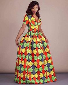 Try this long gown and bold gown, your next outing short sleeve and back zipper. Before ordering,kindly confirm your size from the size chart. If you wish to send your measurement, kindly send your Bust, Waist, Hips and Dress Length measurements. or follow the YouTube link here to measure your self Gown Ankara, Dress African Print, African Chic, Nigerian Fashion, Style Africain, African Styles, Best African Dresses, Afrikaanse Mode, African Maxi Dresses