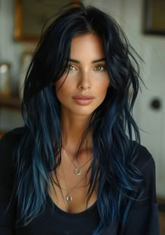 Κούρεμα Bob, Dark Blue Hair, Dramatic Hair, Lighter Hair, Black Hair Dye, Fishtail Braid, Hair Color And Cut, Dye My Hair