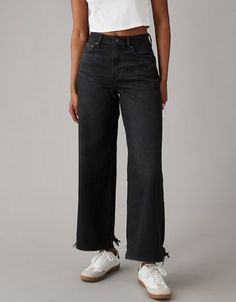 A high rise & wide leg with an ankle-skimming hem. Black Jeans Straight, Bday List, Jeans High Waist, Ankle Jeans, Jeans Straight Leg, Cropped Jeans, Jeans Straight, Ankle Length, Women's Jeans