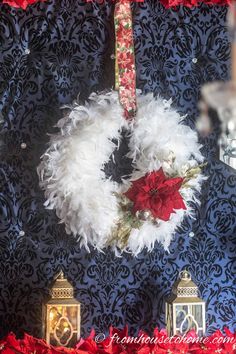 DIY White Feather Christmas Wreath (and 40+ More DIY Wreath Ideas) Feather Wreath Diy, Diy Wreath Ideas, Christmas Wreath Supplies, Wreath Diy Christmas, Christmas Wreaths For Windows, Unique Christmas Decor, Christmas Colour Schemes, Glam Christmas Decor, Christmas Color Palette