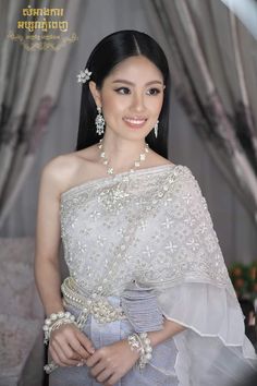 Laos Wedding Dress, Lao Wedding, Khmer Outfit, Wedding Dress Cover